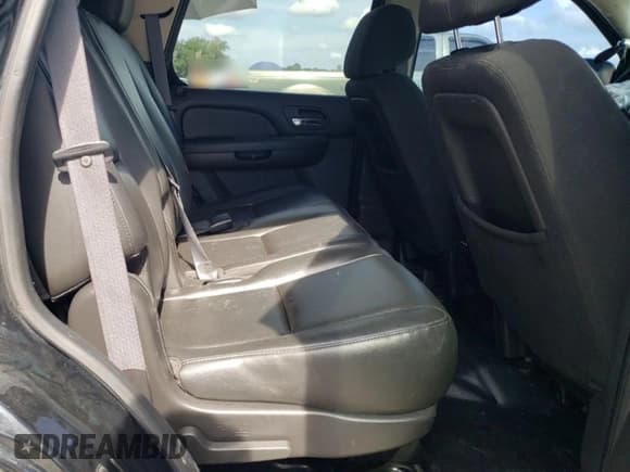 ✅ 2011 Chevrolet Tahoe Commercial • VIN: 1GNLC2E0XBR344000 • Lot: 62489915. Listed on Copart with 114,364 mi. Free auction sales archive from the USA and detailed vehicle history report at DreamBid. Image 10.