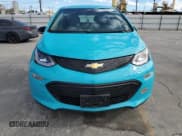 ✅ 2020 Chevrolet Bolt EV LT • VIN: 1G1FW6S02L4106335 • Lot: 81994415. Wystawiony na Copart z przebiegiem 37 612 mil. Bezpłatny archiwum sprzedaży aukcyjnych z USA i szczegółowy raport historii pojazdu na DreamBid. Zdjęcie 5.
