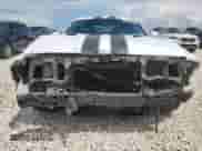 2010 Dodge Challenger SE z VIN 2B3CJ4DV1AH321342, wystawiony jako Copart lot #67499744 z przebiegiem 129 834 mil mil oraz Szkoda całkowita • Salvage title. Historia ofert i sprzedaży dostępna na DreamBid. Obrazek 5.