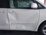 ✅ 2011 Toyota Sienna LE AAS • VIN: 5TDKK3DCXBS067004 • Лот: 43246241. Опубликован ранее на IAAI с пробегом 235 718 миль. Бесплатный доступ к архиву аукционных продаж из США и подробный отчёт об истории автомобиля на DreamBid. Изображение 6.