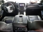 ✅ 2015 Chevrolet Suburban LT • VIN: 1GNSCJKC0FR607184 • Lot: 78320194. Wystawiony na Copart z przebiegiem 166 454 mil. Bezpłatny archiwum sprzedaży aukcyjnych z USA i szczegółowy raport historii pojazdu na DreamBid. Zdjęcie 8.