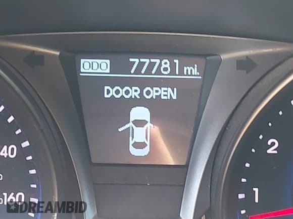 ✅ 2013 Hyundai Genesis Coupe Grand Touring • VIN: KMHHU6KJ1DU093704 • Lot: 42945486. Wystawiony na IAAI z przebiegiem 77 781 mil. Bezpłatny archiwum sprzedaży aukcyjnych z USA i szczegółowy raport historii pojazdu na DreamBid. Zdjęcie 16.