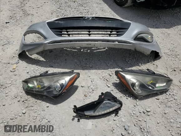 2014 Hyundai Genesis Coupe R-Spec z VIN KMHHT6KD4EU121512, wystawiony jako Copart lot #53890395 z przebiegiem 25 925 mil mil oraz Szkoda całkowita • Salvage title. Historia ofert i sprzedaży dostępna na DreamBid. Obrazek 12.