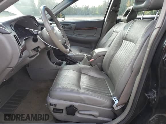 2002 Chevrolet Impala LS z VIN 2G1WH55K129262430, wystawiony jako Copart lot #72273974 z przebiegiem 230 587 mil mil oraz Szkoda całkowita • Salvage title. Historia ofert i sprzedaży dostępna na DreamBid. Obrazek 7.