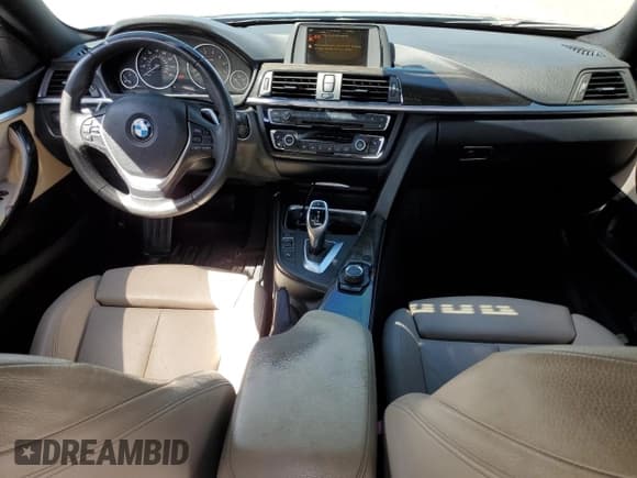 ✅ 2015 BMW 4 Series 428i • VIN: WBA4A5C51FG051989 • Lot: 85192055. Listed on Copart with 62,934 mi. Free auction sales archive from the USA and detailed vehicle history report at DreamBid. Image 8.