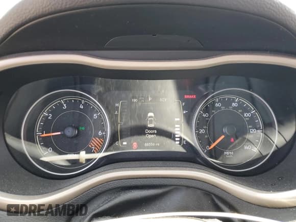 ✅ 2015 Jeep Cherokee Sport • VIN: 1C4PJLAB7FW700052 • Lot: 60687745. Wystawiony na Copart z przebiegiem 86 559 mil. Bezpłatny archiwum sprzedaży aukcyjnych z USA i szczegółowy raport historii pojazdu na DreamBid. Zdjęcie 9.