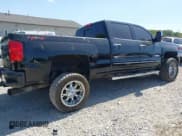 ✅ 2018 Chevrolet Silverado 2500HD High Country • VIN: 1GC1KXEY2JF276409 • Lot: 43179213. Listed on IAAI with 122,005 mi. Free auction sales archive from the USA and detailed vehicle history report at DreamBid. Image 4.