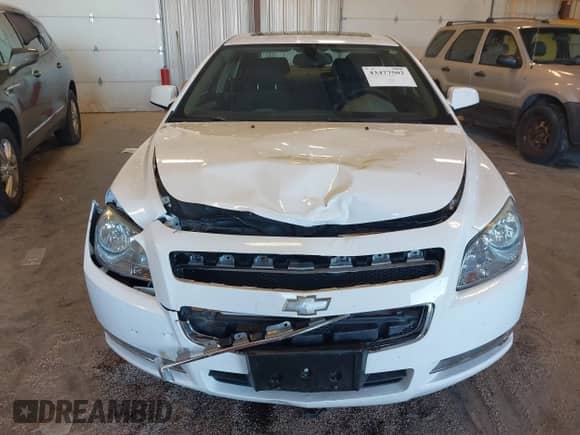 2010 Chevrolet Malibu 1LT z VIN 1G1ZC5EB2AF307280, wystawiony jako IAAI lot #43477502 z przebiegiem 79 349 mil mil oraz . Historia ofert i sprzedaży dostępna na DreamBid. Obrazek 6.