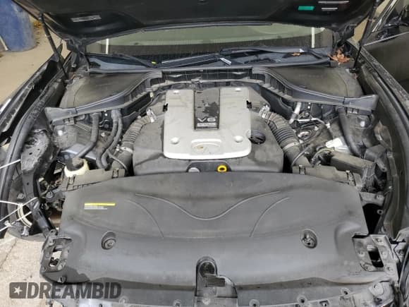 ✅ 2015 Infiniti Q70 • VIN: JN1BY1PP6FM600309 • Лот: 67933335. Опубликован ранее на Copart с пробегом 109 988 миль. Бесплатный доступ к архиву аукционных продаж из США и подробный отчёт об истории автомобиля на DreamBid. Изображение 11.