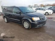 ✅ 2014 Chrysler Town & Country Touring • VIN: 2C4RC1BG3ER171112 • Лот: 43719343. Опубликован ранее на IAAI с пробегом 132 491 миль. Бесплатный доступ к архиву аукционных продаж из США и подробный отчёт об истории автомобиля на DreamBid. Изображение 1.