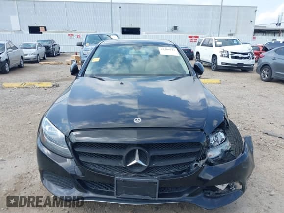 ✅ 2017 Mercedes-Benz C 300 • VIN: WDDWF4JB2HR307683 • Lot: 42260745. Listed on IAAI with 76,761 mi. Free auction sales archive from the USA and detailed vehicle history report at DreamBid. Image 12.
