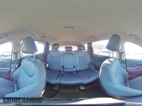 ✅ 2021 Hyundai Santa Fe SE • VIN: 5NMS14AJ2MH359425 • Lot: 82585575. Wystawiony na Copart z przebiegiem 76 534 mil. Bezpłatny archiwum sprzedaży aukcyjnych z USA i szczegółowy raport historii pojazdu na DreamBid. Zdjęcie 14.