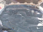 ✅ 2008 Chevrolet Silverado 2500HD 1LT • VIN: 1GCHK29K98E181238 • Lot: 41468155. Wystawiony na IAAI z przebiegiem 218 406 mil. Bezpłatny archiwum sprzedaży aukcyjnych z USA i szczegółowy raport historii pojazdu na DreamBid. Zdjęcie 10.