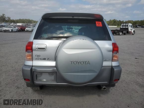 ✅ 2001 Toyota RAV4 • VIN: JTEHH20V816003113 • Лот: 82111615. Опубликован ранее на Copart с пробегом 96 304 миль. Бесплатный доступ к архиву аукционных продаж из США и подробный отчёт об истории автомобиля на DreamBid. Изображение 6.