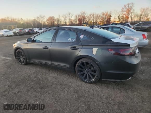 ✅ 2015 Hyundai Azera Limited • VIN: KMHFH4JGXFA440635 • Лот: 91247365. Опубликован ранее на Copart с пробегом 135 453 миль. Бесплатный доступ к архиву аукционных продаж из США и подробный отчёт об истории автомобиля на DreamBid. Изображение 2.
