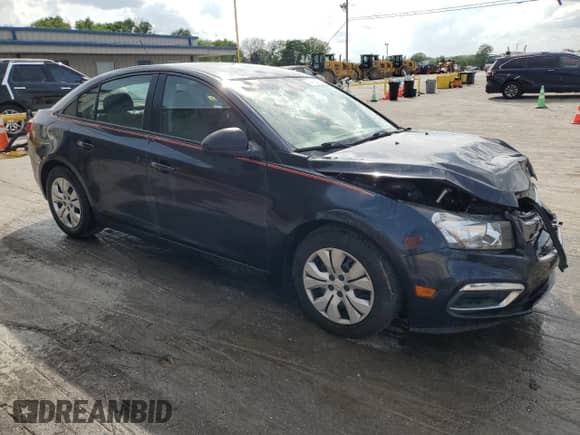 2015 Chevrolet Cruze LS с VIN 1G1PB5SG1F7145959, выставлен на аукционе Copart как лот 54184025 с пробегом 98 510 миль миль и Чистый • Clean title. История ставок и продаж доступна на DreamBid. Изображение 4.