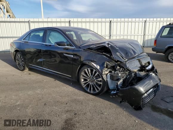 ✅ 2017 Lincoln Continental Reserve • VIN: 1LN6L9NC2H5631612 • Лот: 39306423. Опубликован ранее на Copart с пробегом 104 528 миль. Бесплатный доступ к архиву аукционных продаж из США и подробный отчёт об истории автомобиля на DreamBid. Изображение 4.