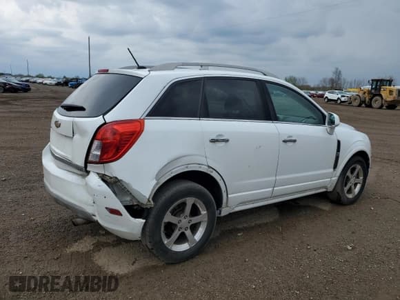 ✅ 2014 Chevrolet Captiva Sport LT • VIN: 3GNAL3EK6ES531749 • Lot: 55228855. Wystawiony na Copart z przebiegiem 139 749 mil. Bezpłatny archiwum sprzedaży aukcyjnych z USA i szczegółowy raport historii pojazdu na DreamBid. Zdjęcie 3.