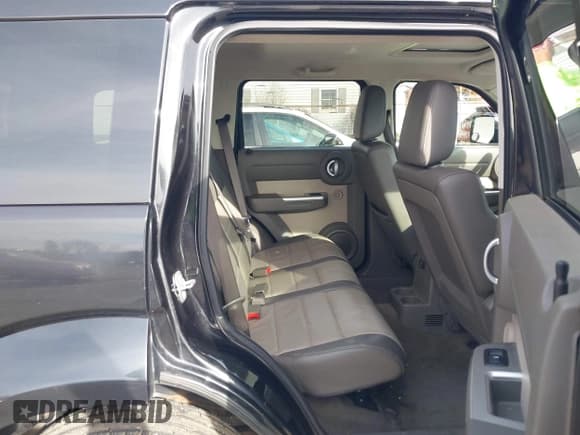 ✅ 2008 Dodge Nitro SLT • VIN: 1D8GU58K68W107506 • Lot: 43736720. Listed on IAAI with 169,905 mi. Free auction sales archive from the USA and detailed vehicle history report at DreamBid. Image 8.