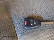 ✅ 2007 Jeep Commander Sport • VIN: 1J8HG48K77C633902 • Lot: 41669892. Wystawiony na IAAI z przebiegiem 147 651 mil. Bezpłatny archiwum sprzedaży aukcyjnych z USA i szczegółowy raport historii pojazdu na DreamBid. Zdjęcie 11.