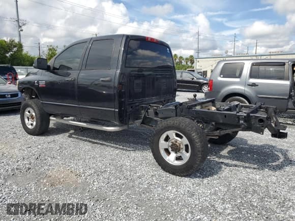 ✅ 2009 Dodge 2500 SLT • VIN: 3D7KS28L29G509888 • Лот: 68272495. Опубликован ранее на Copart с пробегом Не указан. Бесплатный доступ к архиву аукционных продаж из США и подробный отчёт об истории автомобиля на DreamBid. Изображение 2.