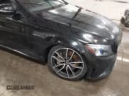 ✅ 2019 Mercedes-Benz C 43 AMG • VIN: 55SWF6EB0KU285355 • Lot: 41935660. Wystawiony na IAAI z przebiegiem 160 525 mil. Bezpłatny archiwum sprzedaży aukcyjnych z USA i szczegółowy raport historii pojazdu na DreamBid. Zdjęcie 18.