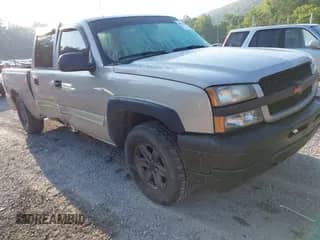 2005 Chevrolet Silverado 1500 Z71 z VIN 2GCEK13T751155281, wystawiony jako IAAI lot #42813812 z przebiegiem 161 328 mil mil oraz . Historia ofert i sprzedaży dostępna na DreamBid. Obrazek 1.