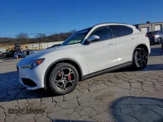 ✅ 2022 Alfa Romeo Stelvio Sprint • VIN: ZASPAKAN8N7D33649 • Лот: 94256925. Опубликован ранее на Copart с пробегом 62 257 миль. Бесплатный доступ к архиву аукционных продаж из США и подробный отчёт об истории автомобиля на DreamBid. Изображение 1.