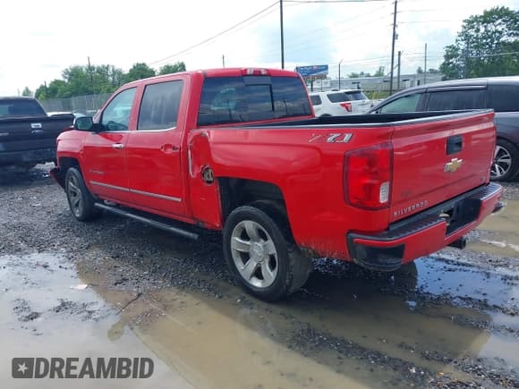 ✅ 2018 Chevrolet Silverado 1500 LTZ • VIN: 3GCUKSEC3JG271139 • Lot: 42497438. Wystawiony na IAAI z przebiegiem 141 324 mil. Bezpłatny archiwum sprzedaży aukcyjnych z USA i szczegółowy raport historii pojazdu na DreamBid. Zdjęcie 3.