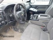 ✅ 2016 Chevrolet Silverado 2500HD Work Truck • VIN: 1GC2KUEG9GZ146192 • Lot: 40692043. Wystawiony na IAAI z przebiegiem Nie podano. Bezpłatny archiwum sprzedaży aukcyjnych z USA i szczegółowy raport historii pojazdu na DreamBid. Zdjęcie 18.