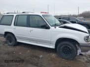 ✅ 1997 Ford Explorer XL • VIN: 1FMDU34E3VUB50631 • Лот: 41549892. Опубликован ранее на IAAI с пробегом 273 839 миль. Бесплатный доступ к архиву аукционных продаж из США и подробный отчёт об истории автомобиля на DreamBid. Изображение 13.