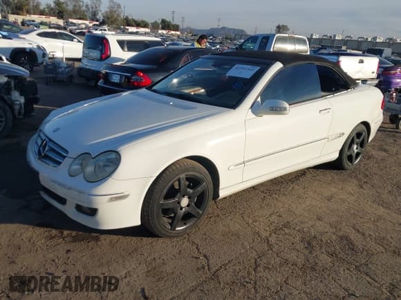 ✅ 2006 Mercedes-Benz CLK 350 • VIN: WDBTK56F56F203955 • Lot: 41391569. Wystawiony na IAAI z przebiegiem 130 907 mil. Bezpłatny archiwum sprzedaży aukcyjnych z USA i szczegółowy raport historii pojazdu na DreamBid. Zdjęcie 2.