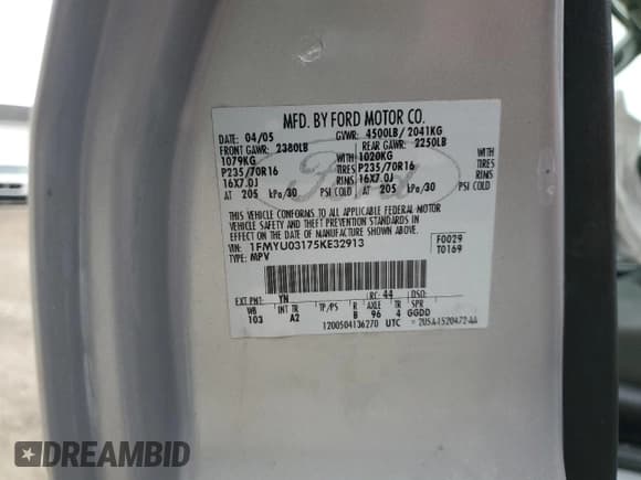 ✅ 2005 Ford Escape XLT • VIN: 1FMYU03175KE32913 • Lot: 90811865. Listed on Copart with Not provided. Free auction sales archive from the USA and detailed vehicle history report at DreamBid. Image 13.