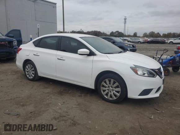 ✅ 2016 Nissan Sentra SV • VIN: 3N1AB7AP8GY216961 • Lot: 85204875. Listed on Copart with 159,725 mi. Free auction sales archive from the USA and detailed vehicle history report at DreamBid. Image 4.