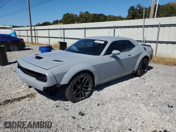 ✅ 2022 Dodge Challenger R/T Scat Pack Widebody • VIN: 2C3CDZFJ0NH151627 • Lot: 86541945. Wystawiony na Copart z przebiegiem 41 511 mil. Bezpłatny archiwum sprzedaży aukcyjnych z USA i szczegółowy raport historii pojazdu na DreamBid. Zdjęcie 1.