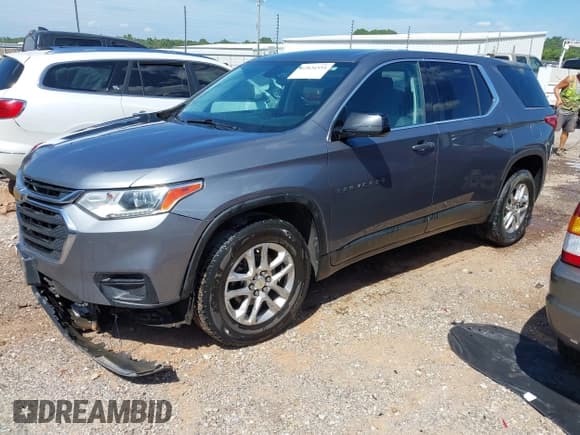 ✅ 2018 Chevrolet Traverse LS • VIN: 1GNERFKW9JJ175091 • Lot: 42826554. Listed on IAAI with 144,044 mi. Free auction sales archive from the USA and detailed vehicle history report at DreamBid. Image 2.