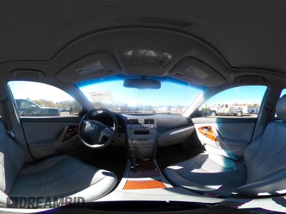 ✅ 2010 Toyota Camry LE • VIN: 4T1BK3EK3AU112019 • Лот: 43506366. Опубликован ранее на IAAI с пробегом 147 848 миль. Бесплатный доступ к архиву аукционных продаж из США и подробный отчёт об истории автомобиля на DreamBid. Изображение 19.