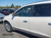 ✅ 2012 Buick Enclave Premium • VIN: 5GAKRDED2CJ180910 • Лот: 43149891. Опубликован ранее на IAAI с пробегом 136 515 миль. Бесплатный доступ к архиву аукционных продаж из США и подробный отчёт об истории автомобиля на DreamBid. Изображение 6.