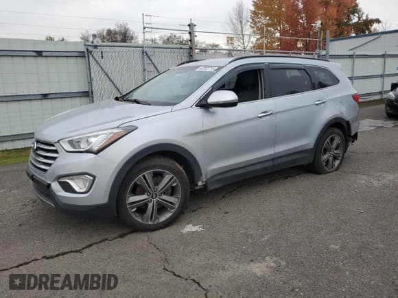 ✅ 2013 Hyundai Santa Fe Limited • VIN: KM8SRDHF5DU008555 • Lot: 92352715. Listed on Copart with Not provided. Free auction sales archive from the USA and detailed vehicle history report at DreamBid. Image 1.