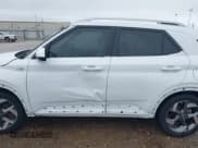 ✅ 2021 Hyundai Venue Denim • VIN: KMHRC8A30MU078522 • Лот: 41553384. Опубликован ранее на IAAI с пробегом 39 323 миль. Бесплатный доступ к архиву аукционных продаж из США и подробный отчёт об истории автомобиля на DreamBid. Изображение 15.