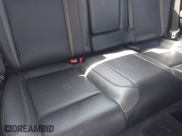 2018 Dodge Challenger R/T z VIN 2C3CDZBT2JH259541, wystawiony jako IAAI lot #42143798 z przebiegiem 90 510 mil mil oraz . Historia ofert i sprzedaży dostępna na DreamBid. Obrazek 8.