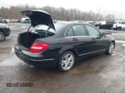 ✅ 2013 Mercedes-Benz C 300 Sport • VIN: WDDGF8AB3DA875140 • Лот: 41096886. Опубликован ранее на IAAI с пробегом 59 027 миль. Бесплатный доступ к архиву аукционных продаж из США и подробный отчёт об истории автомобиля на DreamBid. Изображение 4.