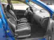 2006 Chevrolet Aveo LS z VIN KL1TD56696B587314, wystawiony jako IAAI lot #43123914 z przebiegiem 118 023 mil mil oraz . Historia ofert i sprzedaży dostępna na DreamBid. Obrazek 5.