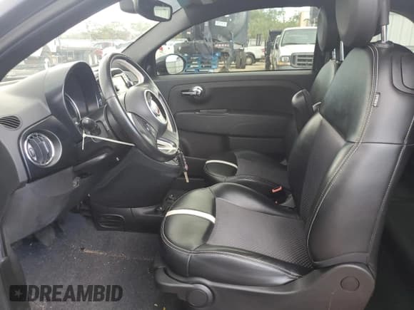 ✅ 2016 FIAT 500e • VIN: 3C3CFFGE0GT193185 • Лот: 53547515. Опубликован ранее на Copart с пробегом 31 335 миль. Бесплатный доступ к архиву аукционных продаж из США и подробный отчёт об истории автомобиля на DreamBid. Изображение 7.