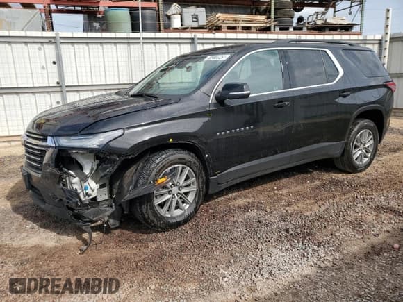 ✅ 2023 Chevrolet Traverse LT Cloth • VIN: 1GNERGKW9PJ150836 • Lot: 91278945. Wystawiony na Copart z przebiegiem 51 559 mil. Bezpłatny archiwum sprzedaży aukcyjnych z USA i szczegółowy raport historii pojazdu na DreamBid. Zdjęcie 1.