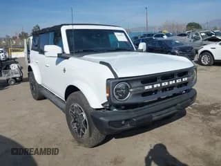 ✅ 2022 Ford Bronco • VIN: 1FMDE5DHXNLB79200 • Lot: 41620955. Wystawiony na IAAI z przebiegiem 50 686 mil. Bezpłatny archiwum sprzedaży aukcyjnych z USA i szczegółowy raport historii pojazdu na DreamBid. Zdjęcie 1.