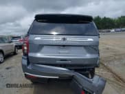 ✅ 2022 Chevrolet Suburban LT • VIN: 1GNSKCKT0NR296269 • Lot: 42190603. Listed on IAAI with 61,874 mi. Free auction sales archive from the USA and detailed vehicle history report at DreamBid. Image 16.