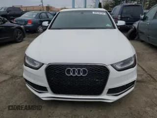 ✅ 2015 Audi S4 Premium Plus • VIN: WAUBGAFL6FA133034 • Лот: 50716734. Опубликован ранее на Copart с пробегом 108 565 миль. Бесплатный доступ к архиву аукционных продаж из США и подробный отчёт об истории автомобиля на DreamBid. Изображение 5.