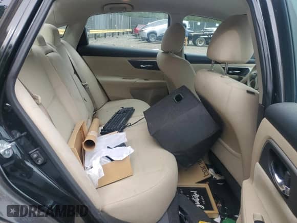 2015 Nissan Altima S z VIN 1N4AL3AP0FC125943, wystawiony jako Copart lot #84167185 z przebiegiem 105 469 mil mil oraz Szkoda całkowita • Salvage title. Historia ofert i sprzedaży dostępna na DreamBid. Obrazek 10.