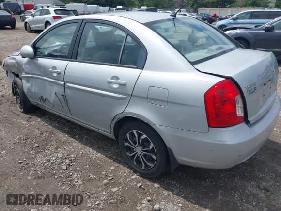✅ 2008 Hyundai Accent GLS • VIN: KMHCN46CX8U191823 • Лот: 42270245. Опубликован ранее на IAAI с пробегом 242 852 миль. Бесплатный доступ к архиву аукционных продаж из США и подробный отчёт об истории автомобиля на DreamBid. Изображение 3.